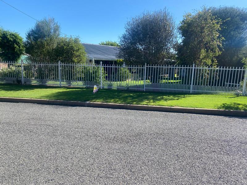 To Let 4 Bedroom Property for Rent in Bergsig Eastern Cape